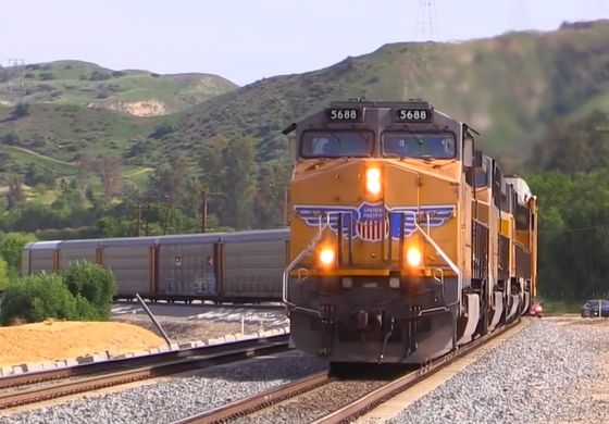 Amazon Rail Freight Forwarding Servizio di consegna porta a porta dalla Cina alla Danimarca