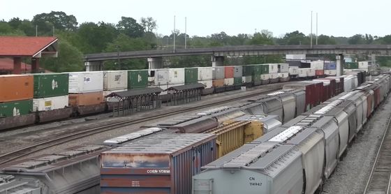 Trasporti ferroviari internazionali veloci e tempestivi a basso costo dalla Cina all'Europa